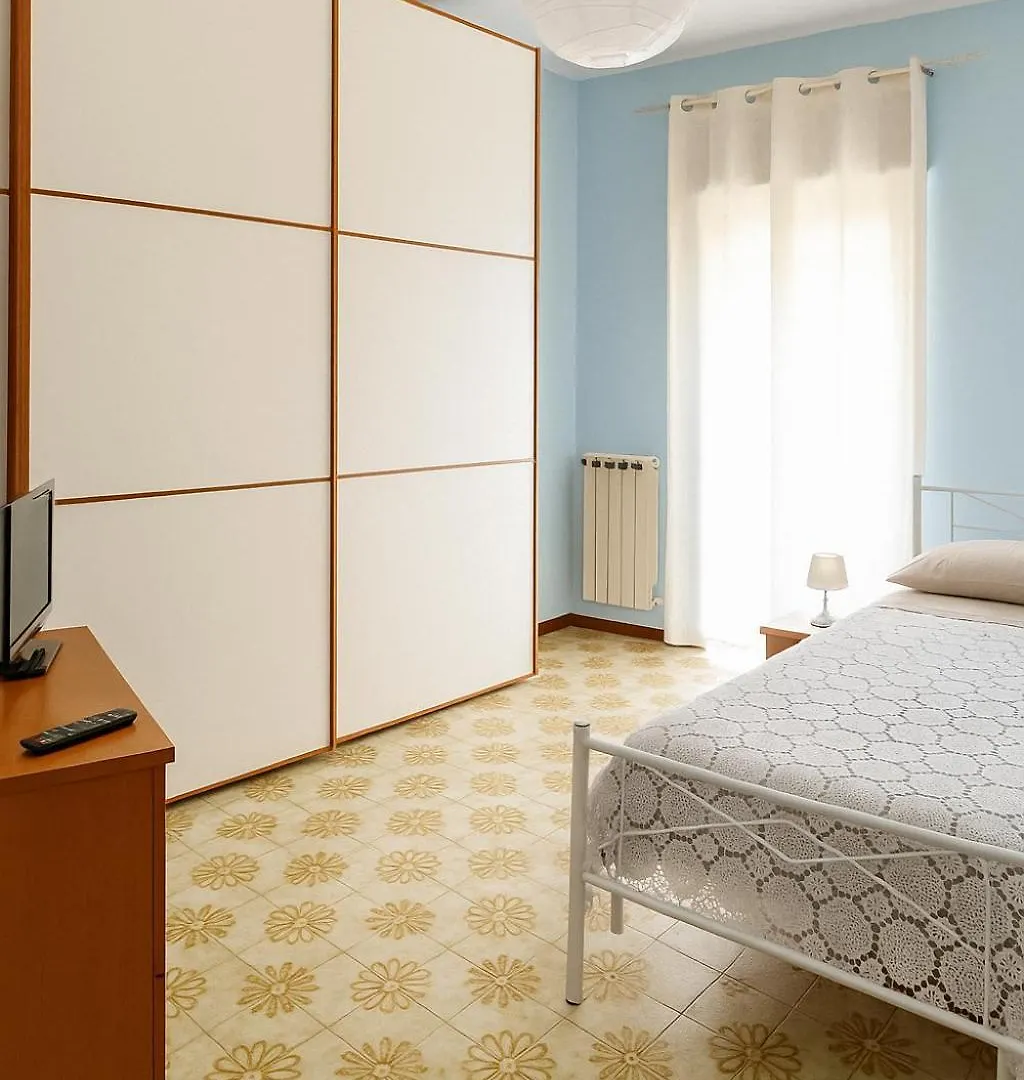 Aunt Maria'S Appartament Patti Italien